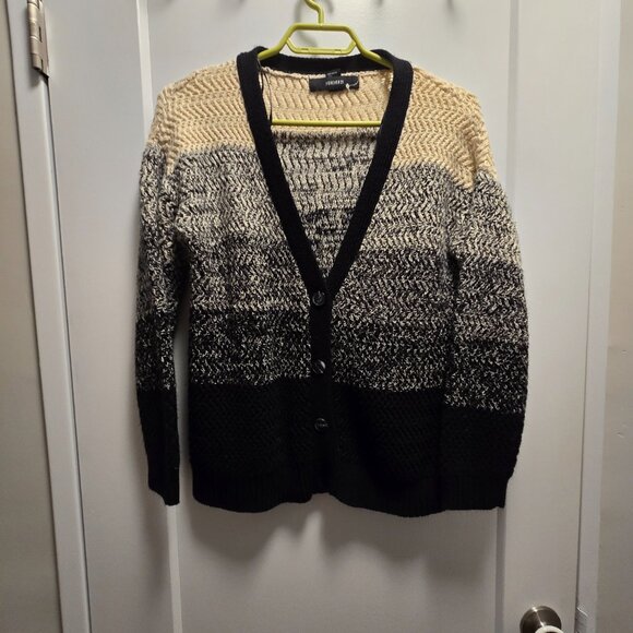 FOREVER 21 Women's Black Grey Cream Button-Down V-Neck Cardigan - Medium - Picture 10 of 15